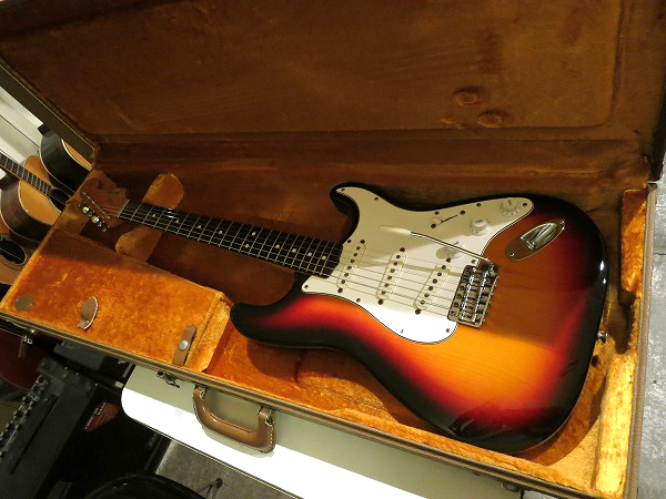 Fender USA 1990年製 American Vintage '62 Stratocaster 3TS USED 